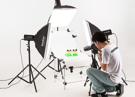 From Clicks to Conversions: The Power of Exceptional Product Photography